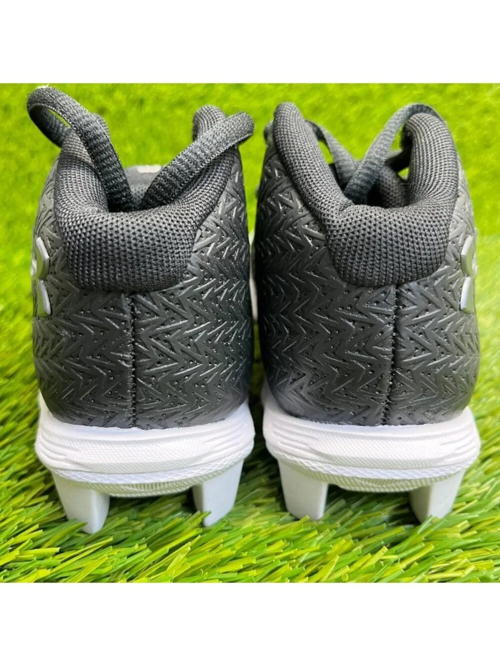 Under Armour please review